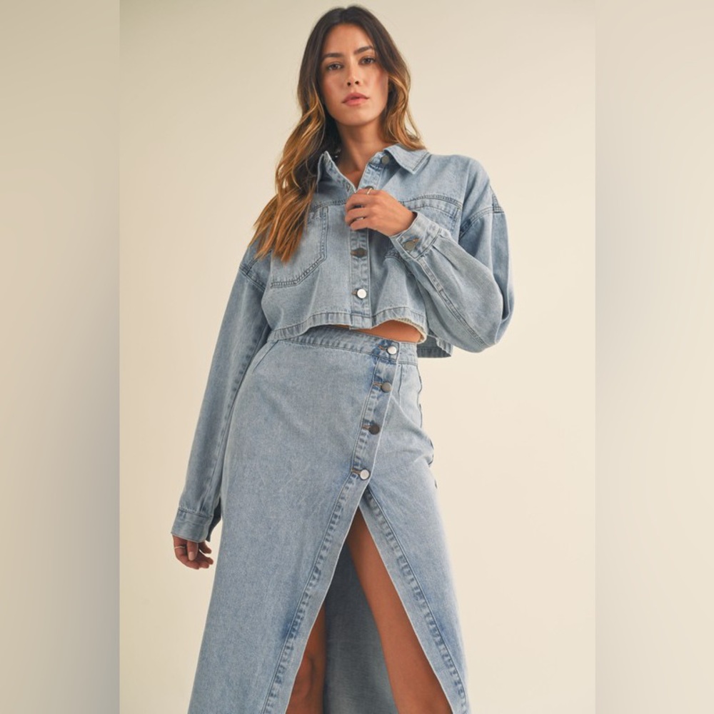 *24 HOUR SALE* Just Getting Started Denim Jacket and Midi Skirt Set - Picture 5 of 8